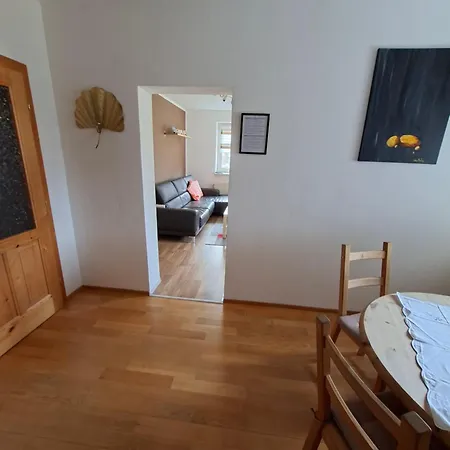 - 2 Am Ossiachersee Daire Treffen